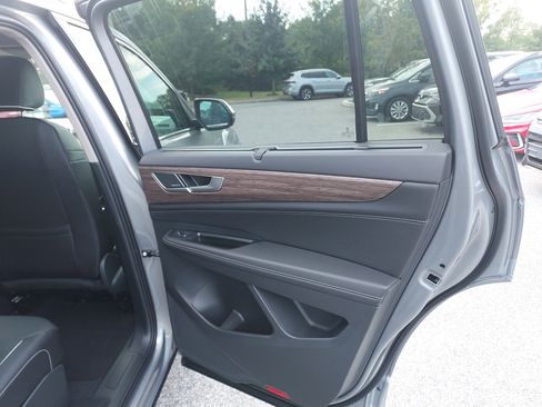 New 2026 Volkswagen Atlas SEL Premium R-Line image 23