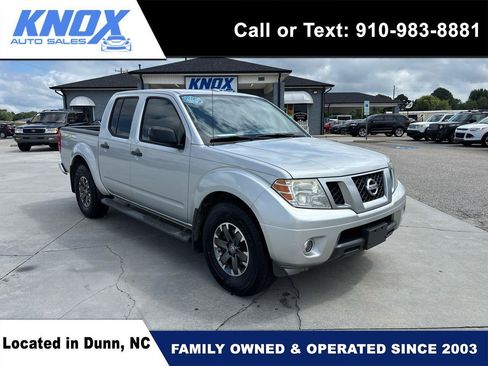 Used 2018 Nissan Frontier SV RWD image 1