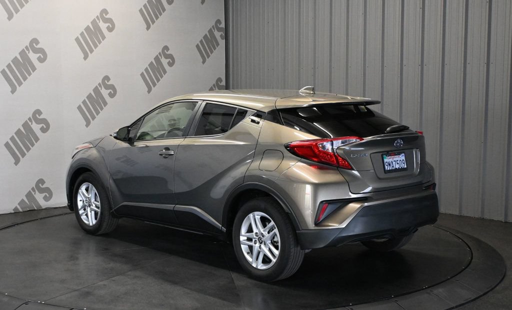 Used 2021 Toyota C-HR LE FWD image 7