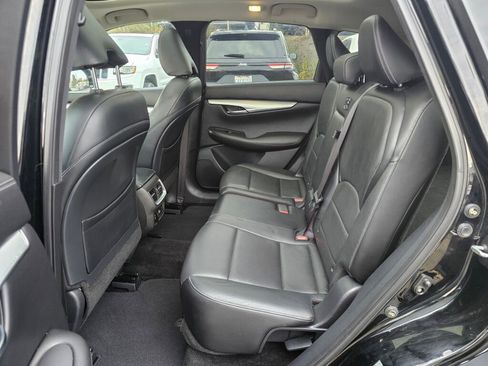 Used 2019 INFINITI QX50 Essential image 15