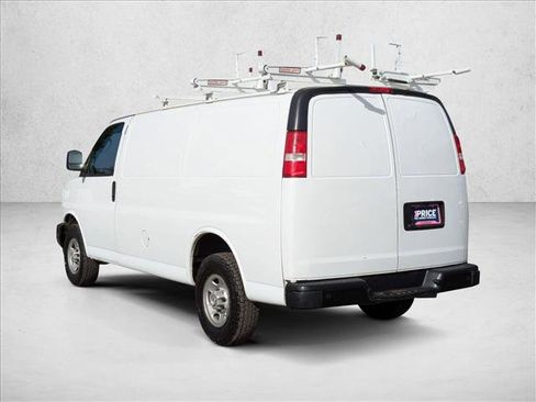 Used 2020 Chevrolet Express 3500 w/ Driver Convenience Package image 8