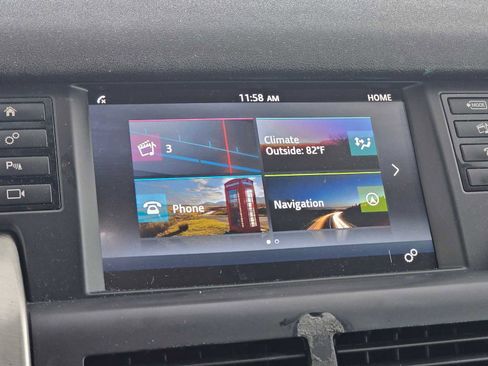 Used 2016 Land Rover Discovery Sport SE AWD/4WD image 25