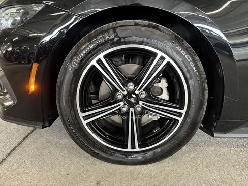 Used 2025 Ford Mustang Premium RWD image 10