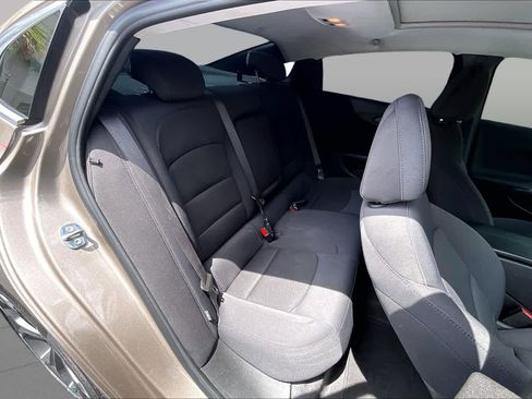 Used 2023 Chevrolet Malibu LT FWD image 26