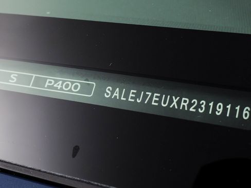 Used 2024 Land Rover Defender 110 S image 85