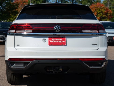 New 2026 Volkswagen Atlas Cross Sport SE image 5