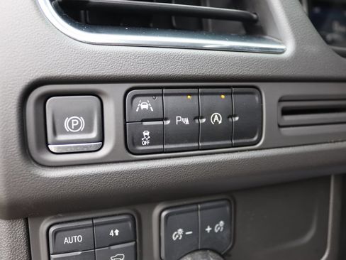 Used 2023 Chevrolet Tahoe LS w/ Driver Alert Package AWD/4WD image 14