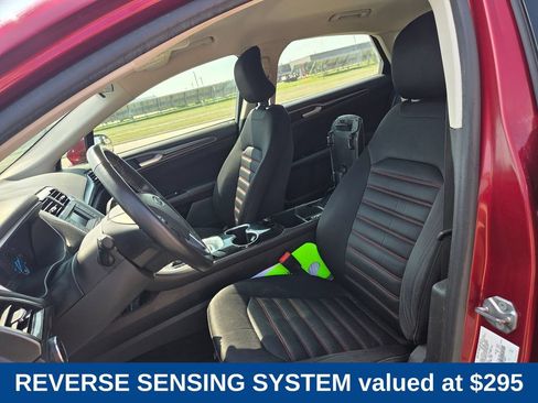 Used 2016 Ford Fusion SE w/ Equipment Group 201A FWD image 6