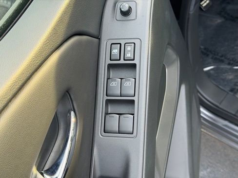 New 2026 Nissan Frontier SV image 13