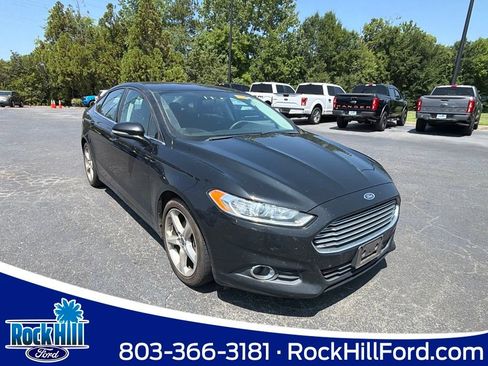 Used 2016 Ford Fusion SE w/ Equipment Group 201A FWD image 1