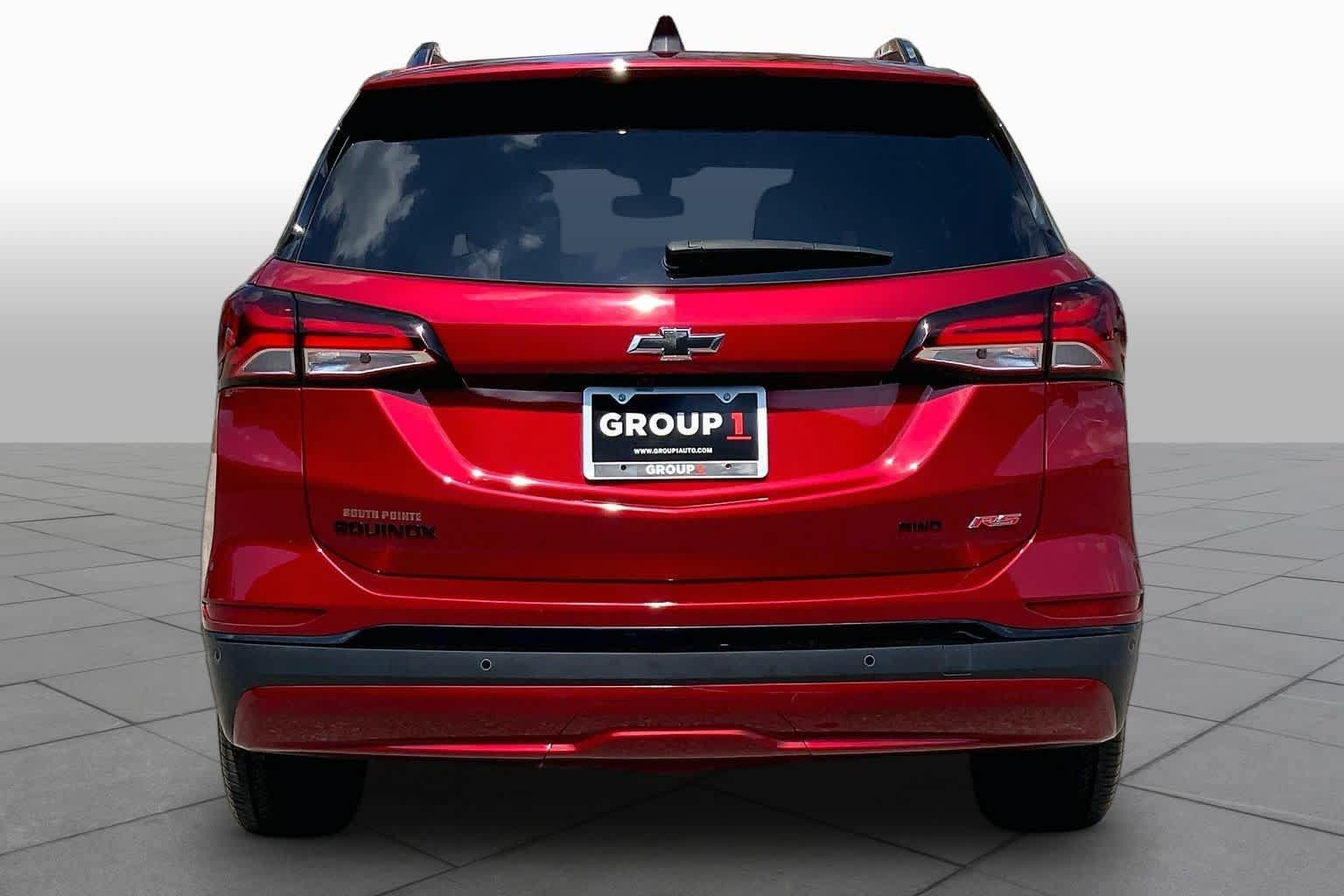 Used 2024 Chevrolet Equinox RS AWD/4WD image 5