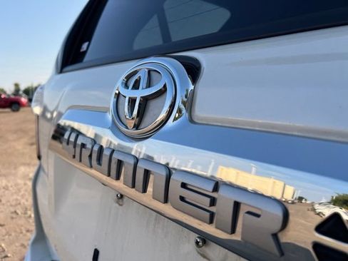 Used 2023 Toyota 4Runner Limited AWD/4WD image 13