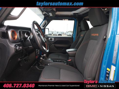 Used 2021 Jeep Gladiator Mojave w/ Cold Weather Group image 5