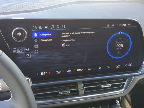 Used 2026 Chevrolet Equinox EV LT image 13