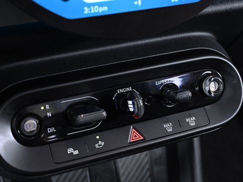 Used 2025 MINI Cooper S FWD image 19