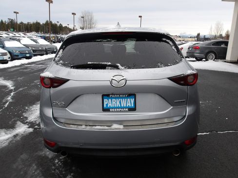 Used 2021 MAZDA CX-5 Touring image 4