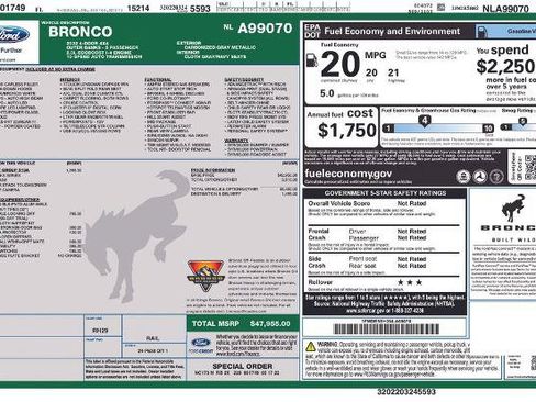 Certified 2022 Ford Bronco Outer Banks AWD/4WD image 2