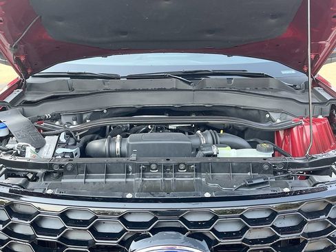 Used 2025 Ford Explorer ST AWD/4WD image 32