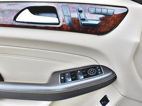 Used 2014 Mercedes-Benz ML 350 4MATIC image 10