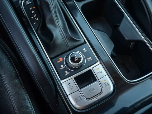 Used 2021 Kia Telluride SX w/ Nightfall Edition Package AWD/4WD image 21