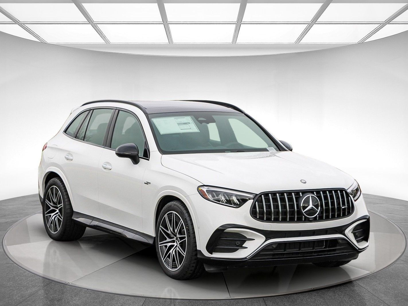 New 2026 Mercedes-Benz GLC 43 AMG 4MATIC image 5
