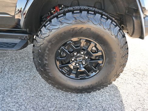 New 2025 Ford Bronco Raptor image 13