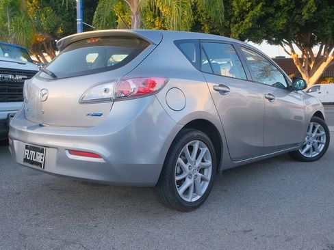 Used 2013 MAZDA MAZDA3 i Touring image 6