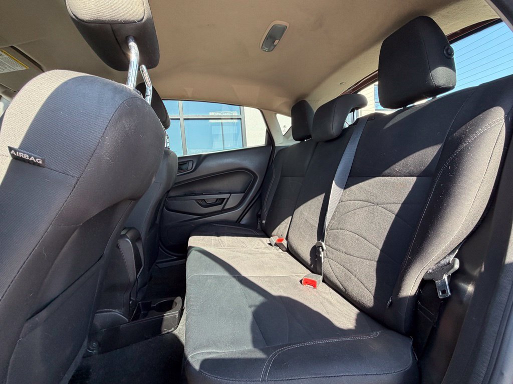 Used 2017 Ford Fiesta SE FWD image 9