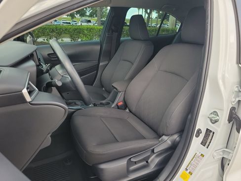 Used 2024 Toyota Corolla LE FWD image 16