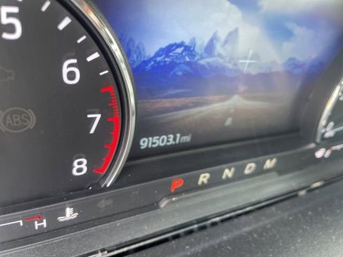 Used 2020 Ford Explorer Limited image 9