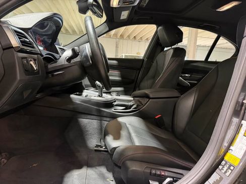 Used 2016 BMW 340i xDrive Sedan AWD/4WD image 9