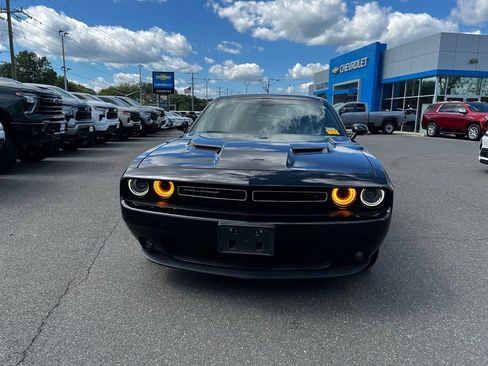 Used 2016 Dodge Challenger R/T Plus RWD image 4