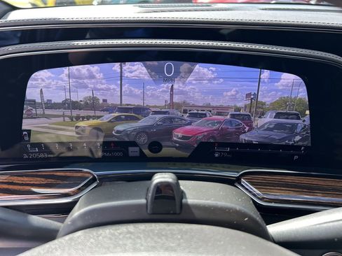 Certified 2023 Cadillac Escalade Premium Luxury image 29