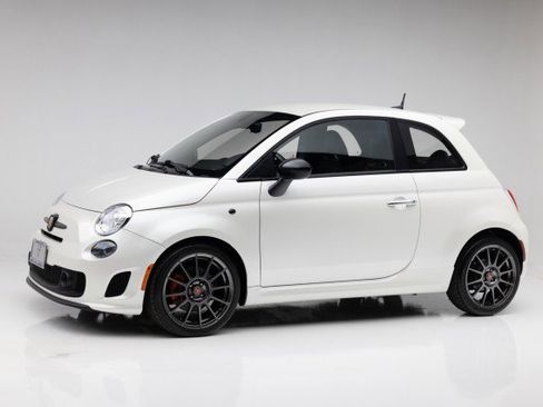 Used 2018 FIAT 500 Abarth w/ Popular Equipment Package image 9