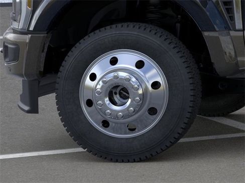 New 2026 Ford F450 King Ranch w/ FX4 Off-Road Package image 19