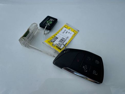 Used 2024 Chevrolet Silverado 1500 LT RWD image 36