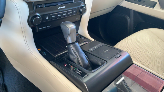 Used 2023 Lexus GX 460 Premium w/ Premium Package AWD/4WD image 18