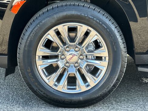 Certified 2023 GMC Yukon XL Denali AWD/4WD image 39