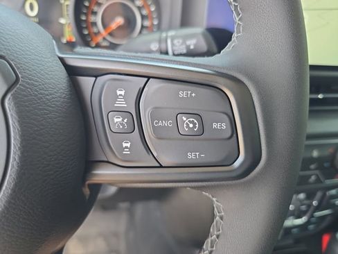 New 2026 Jeep Gladiator Sport AWD/4WD image 24