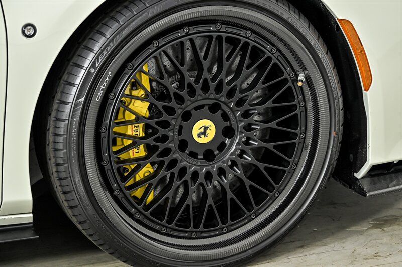 Used 2022 Ferrari F8 Tributo RWD image 15