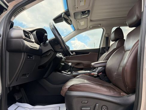 Used 2019 Kia Sorento SX w/ SX Touring Package FWD image 15