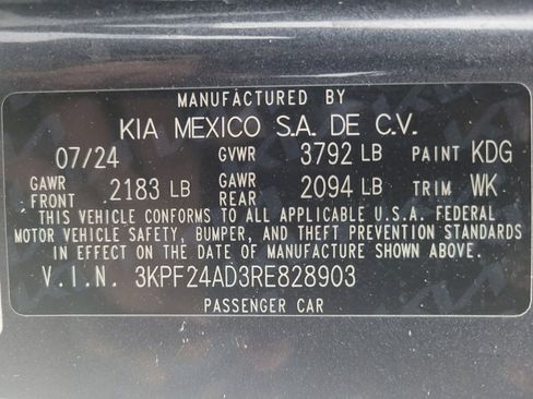 Used 2024 Kia Forte LXS image 33