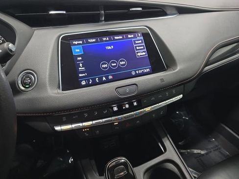 Used 2020 Cadillac XT4 Sport AWD/4WD image 17