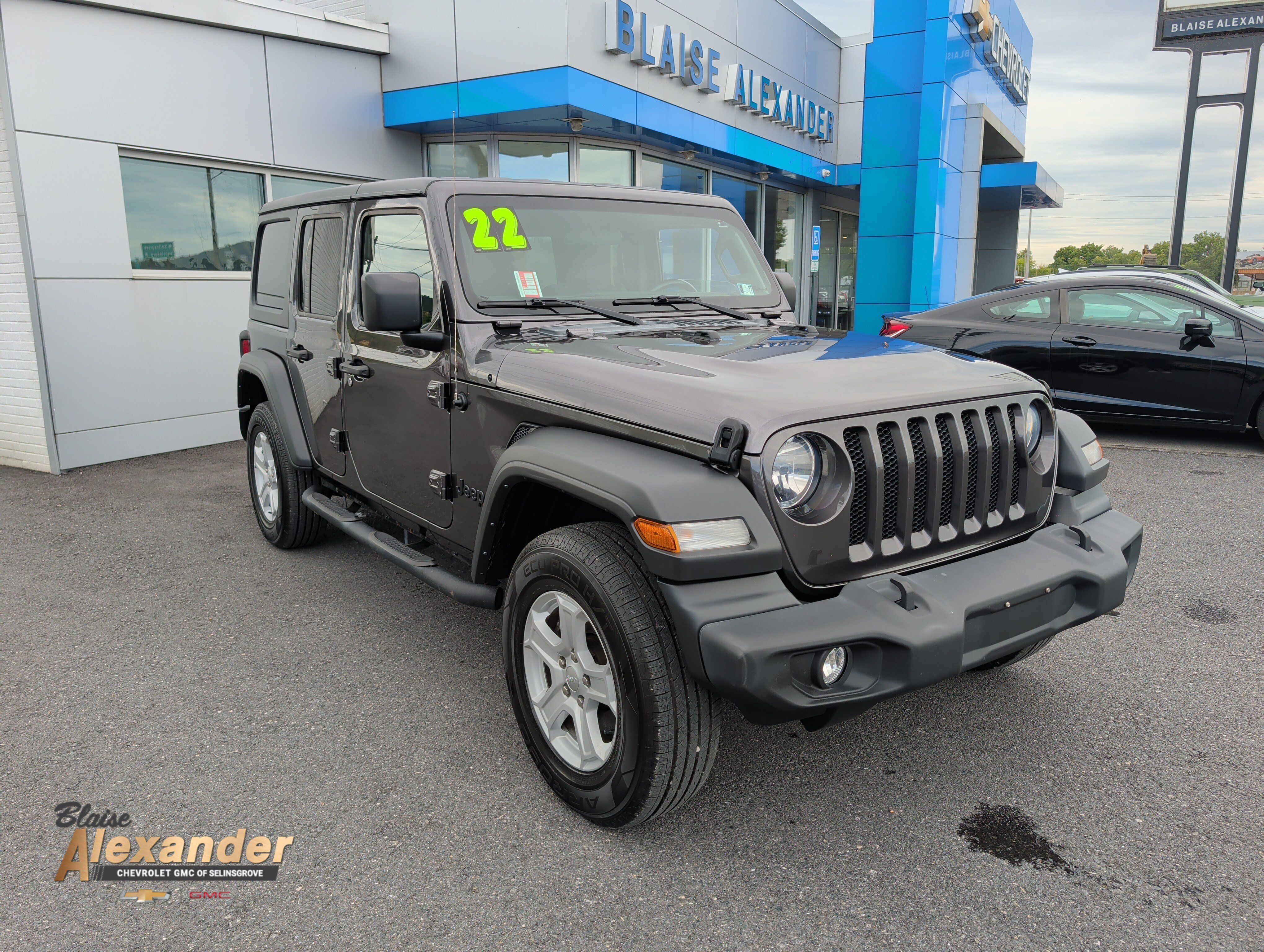 Used 2022 Jeep Wrangler Unlimited Sport AWD/4WD image 1