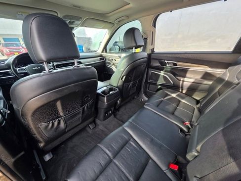 Used 2022 Kia Telluride SX image 11