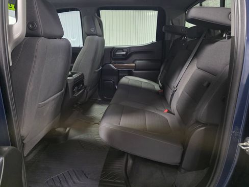 Used 2021 Chevrolet Silverado 1500 LT Trail Boss w/ Convenience Package II AWD/4WD image 12