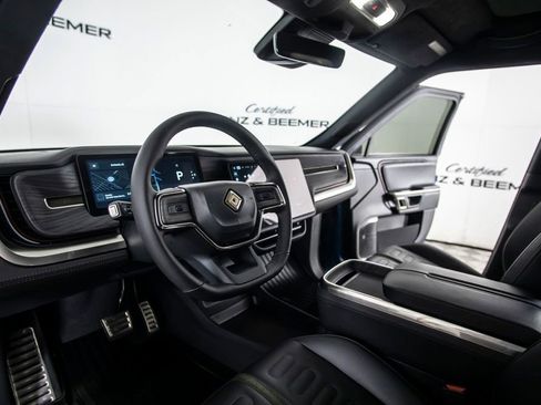 Used 2023 Rivian R1T Adventure image 15