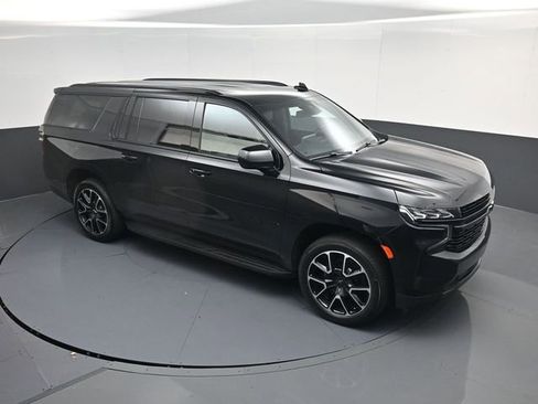 Used 2024 Chevrolet Suburban RST image 49