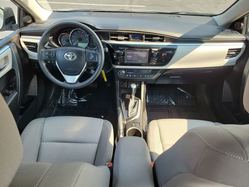 Used 2014 Toyota Corolla LE FWD image 14