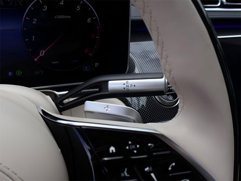 New 2025 Mercedes-Benz S 580 4MATIC Sedan image 69